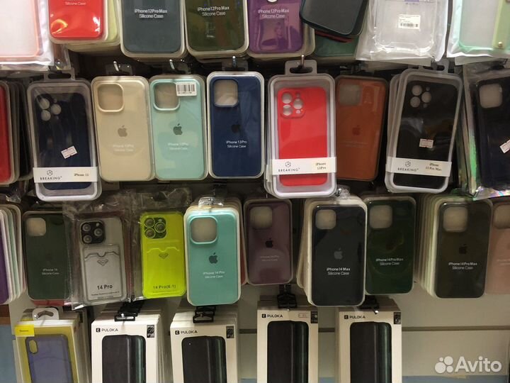 Фирменные чехлы на iPhone