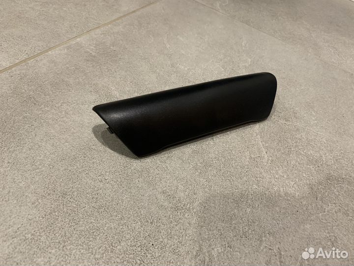 Накладка внутренней дверной ручки на volkswagen t5