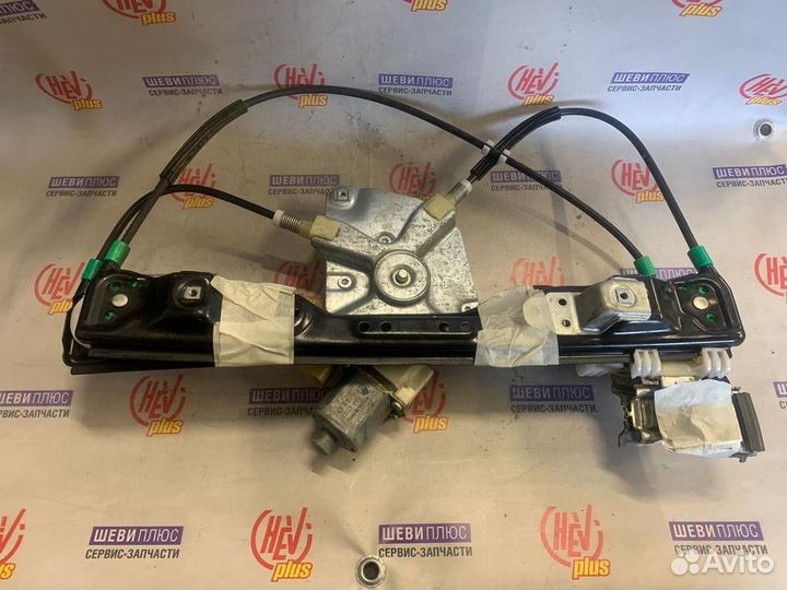 Регулятор стеклоподъемника Hummer H3