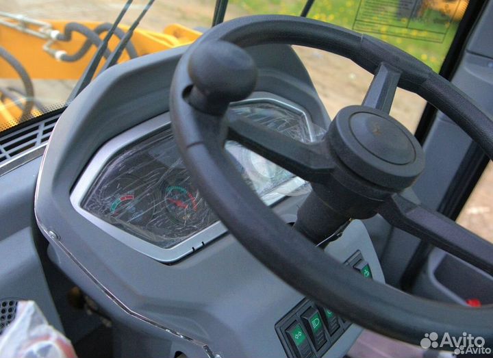 Фронтальный погрузчик LuGong T 928, 2023