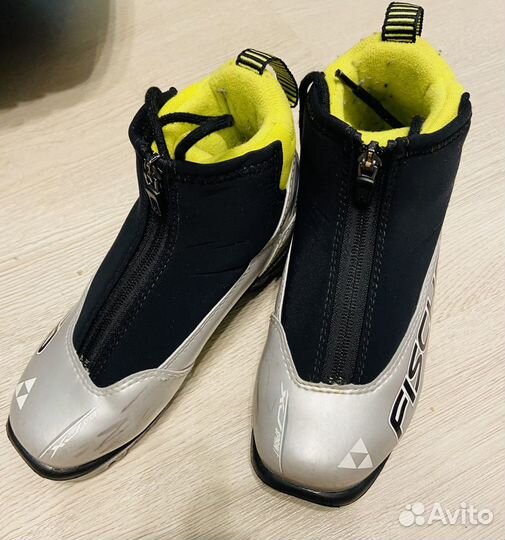 Лыжные ботинки fischer