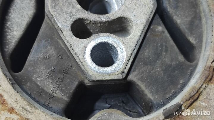 Подушка (опора) двигателя LADA granta