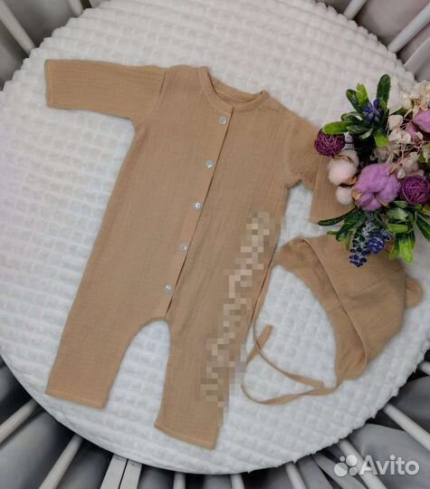 Комплект на выписку муслиновый новый