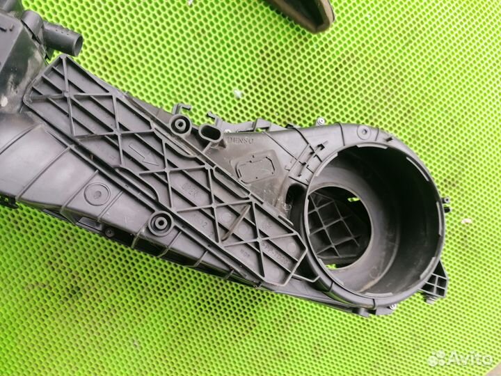 Корпус отопителя на VW Passat CC B7 08-17