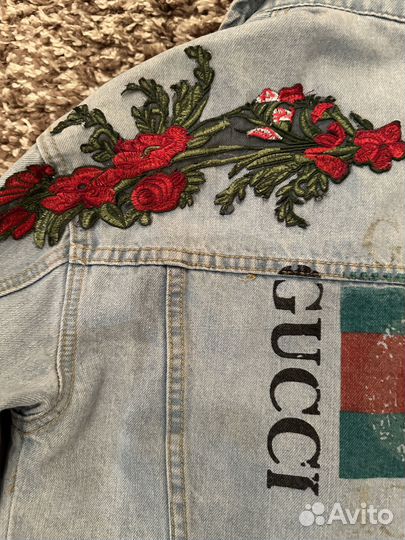 Джинсовая куртка