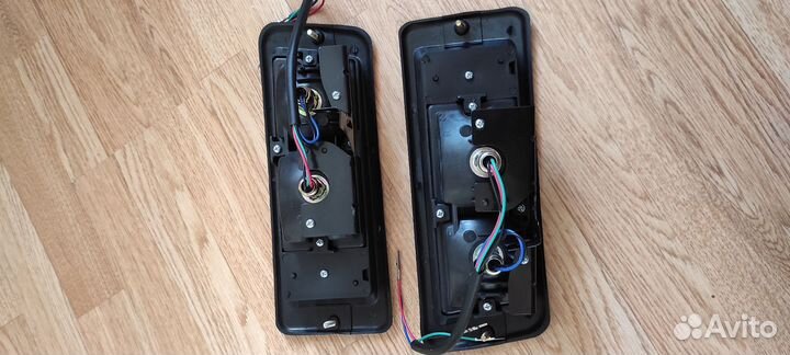 Фонари в задний бампер Land Cruiser Prado 90