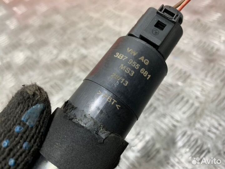 Насос омывателя Audi A6 4G2 2013