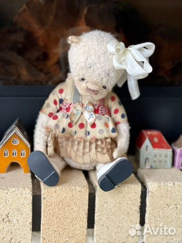 Колекционная игрушка мишка от Таисии Клонингер