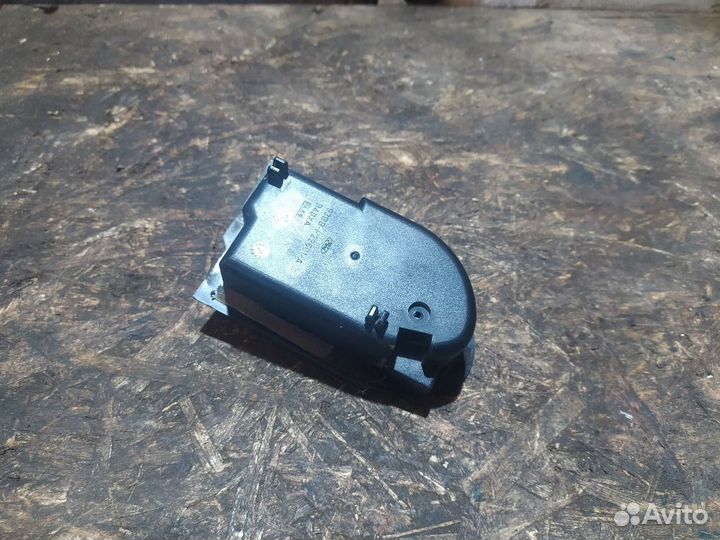 Ручка двери внутренняя левая Ford Mondeo I (1993—1996) 1, I, FD