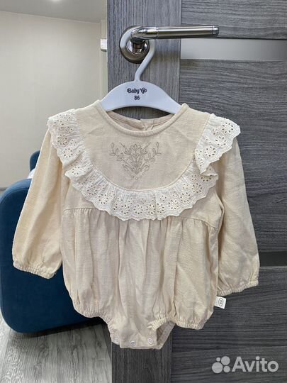 Нарядное боди для девочки 74