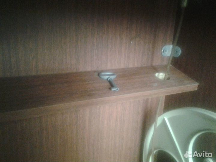 Домашняя швейная машинка 