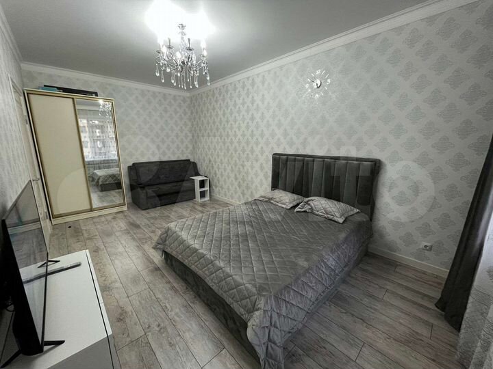 1-к. квартира, 42 м², 10/16 эт.