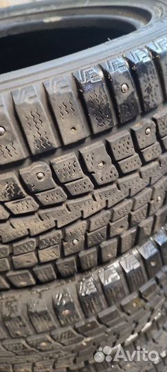 Dunlop SP Winter Ice 01 205/55 R16 94T