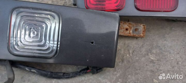 Фонари Nissan cube z 11