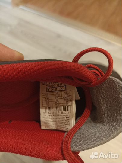 Продам шиповки и щитки бу