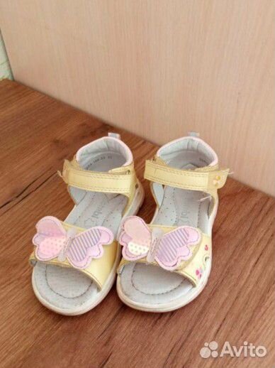 Сандали для девочки