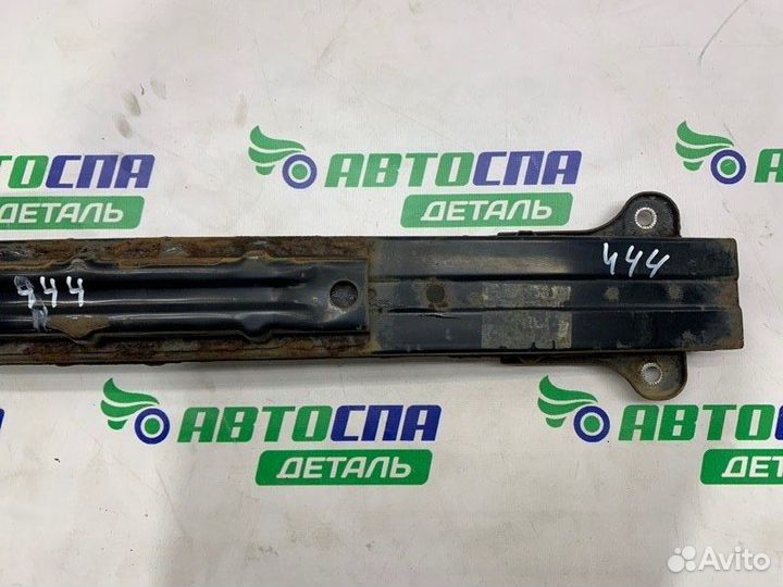 Усилитель бампера передний Kia Sorento джип дизель