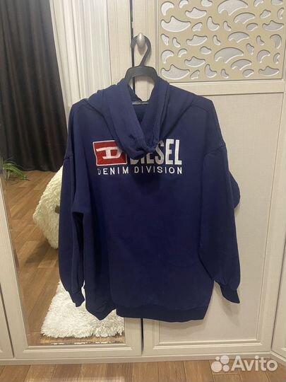 Худи diesel с лого на спине y2k