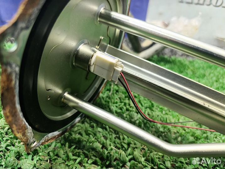 Датчик уровня топлива Mitsubishi Pajero Sport