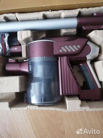 Вертикальный пылесос аккумуляторный