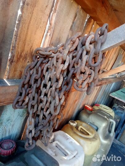 Продам на тракторную телегу диски и ступицы