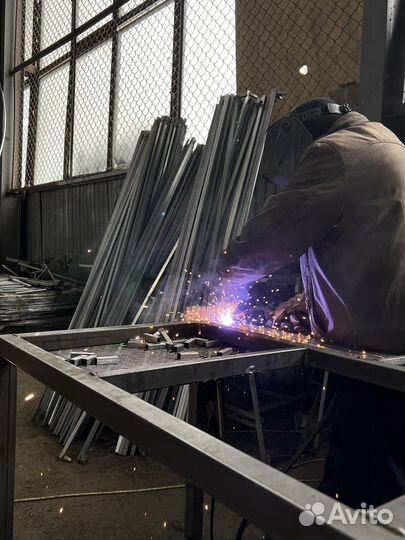 Теплицы прямостенные от производителя