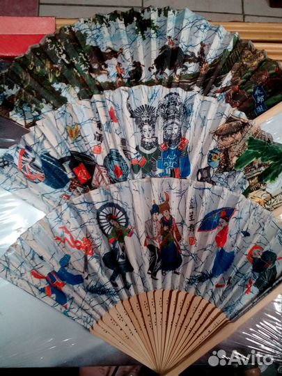 Веер ручной