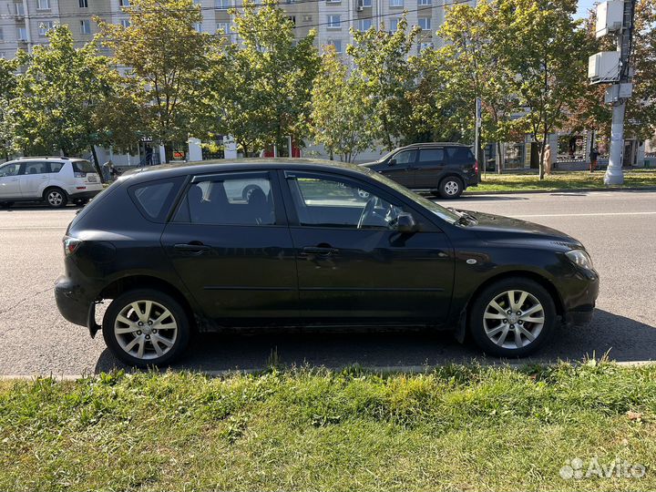 Mazda 3 1.6 МТ, 2006, 238 456 км