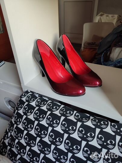 Лакированные туфли 38 р, skovolino