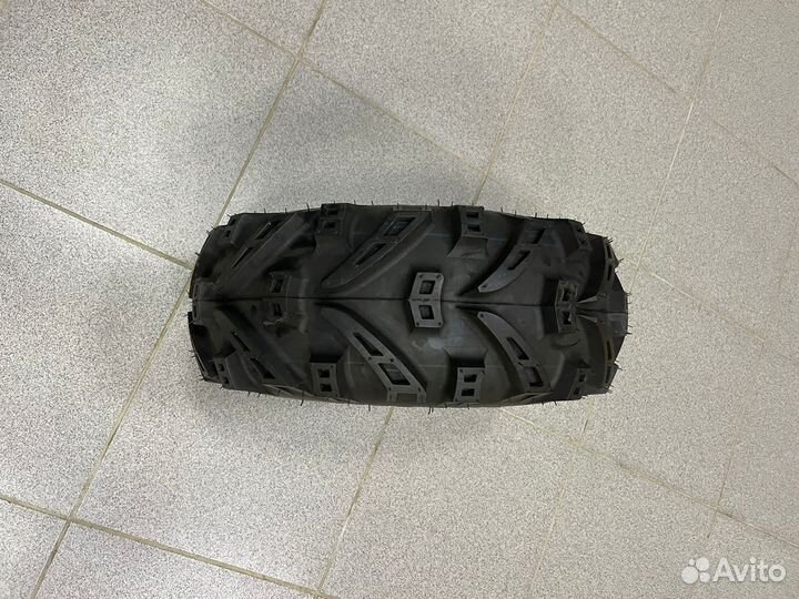 Запасное колесо для снегоуборочной машины