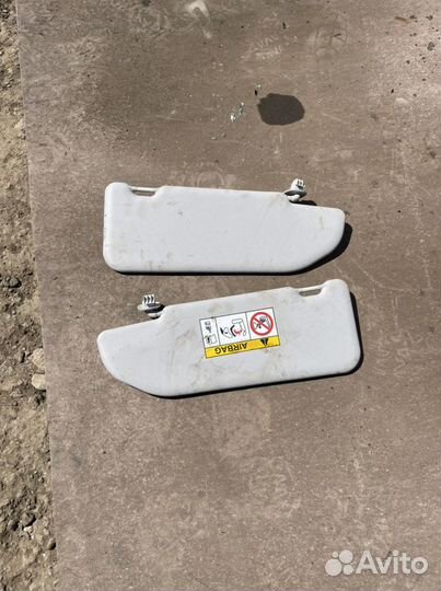 Солнцезащитные козырьки LADA Vesta