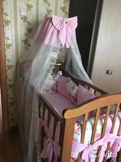 Комплект в детскую кроватку бортики