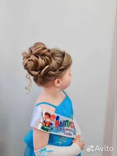 Макияж и прическа