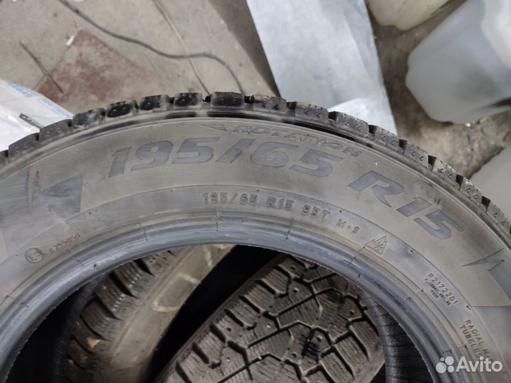 Pirelli Ice Zero 195/65 R15