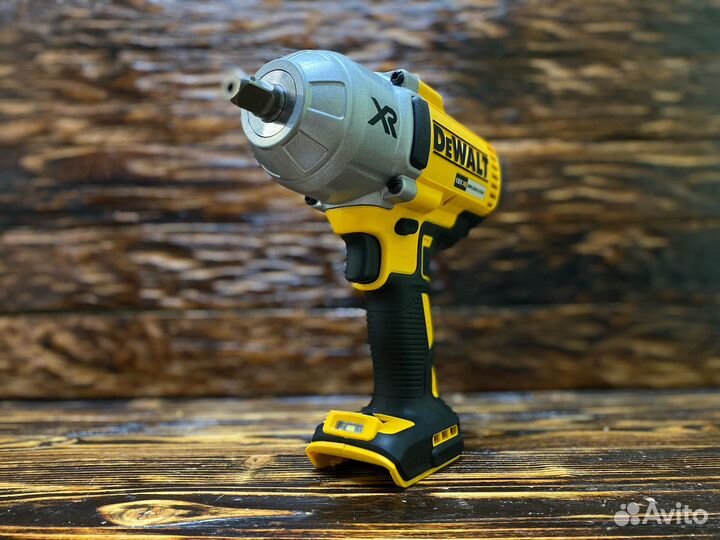 Гайковерт DeWalt DCF899, только тушка