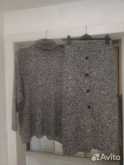 Костюм женский Mango