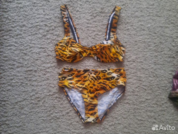 Купальник на 46размер