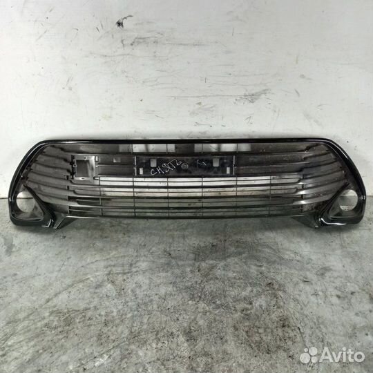 Решетка бампера передняя Toyota Camry 55 2014-2017