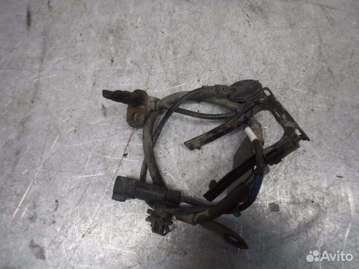 Датчик abs передний правый Mitsubishi Lancer 10