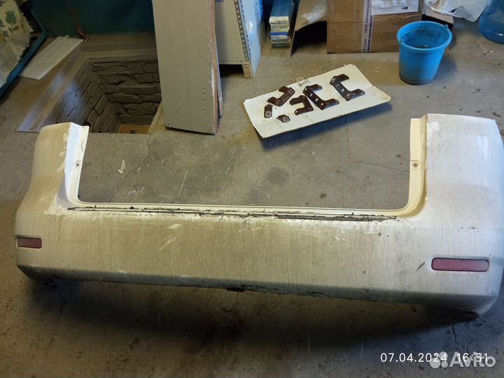 Задний бампер от spacio