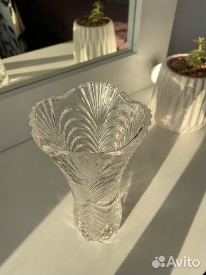 Ваза для цветов хрустальная 19см