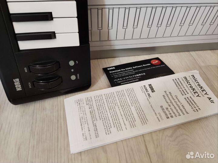 Клавиатура Korg