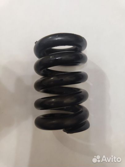 Пружина амортизатора на электросамокат
