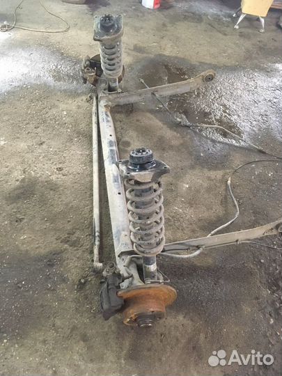 Задняя балка на ауди 100