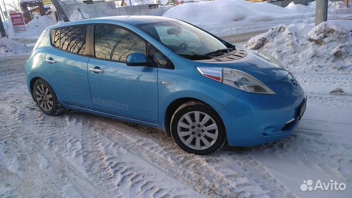 Nissan Leaf 109 л.с. AT, 2011, 70 000 км