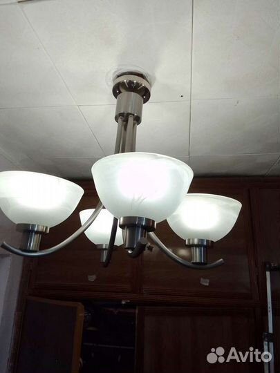 Театральная люстра