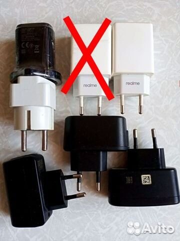 Зарядники для мобильных разные