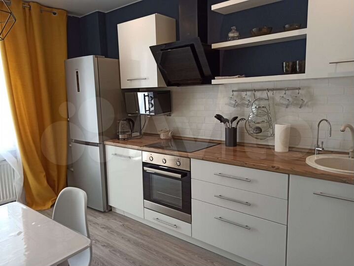 1-к. квартира, 42 м², 7/13 эт.