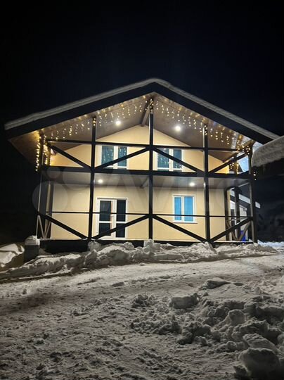 Коттедж 160 м² на участке 12 сот.