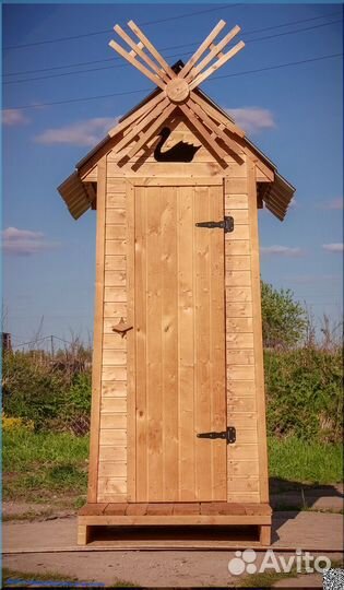 Уличный туалет